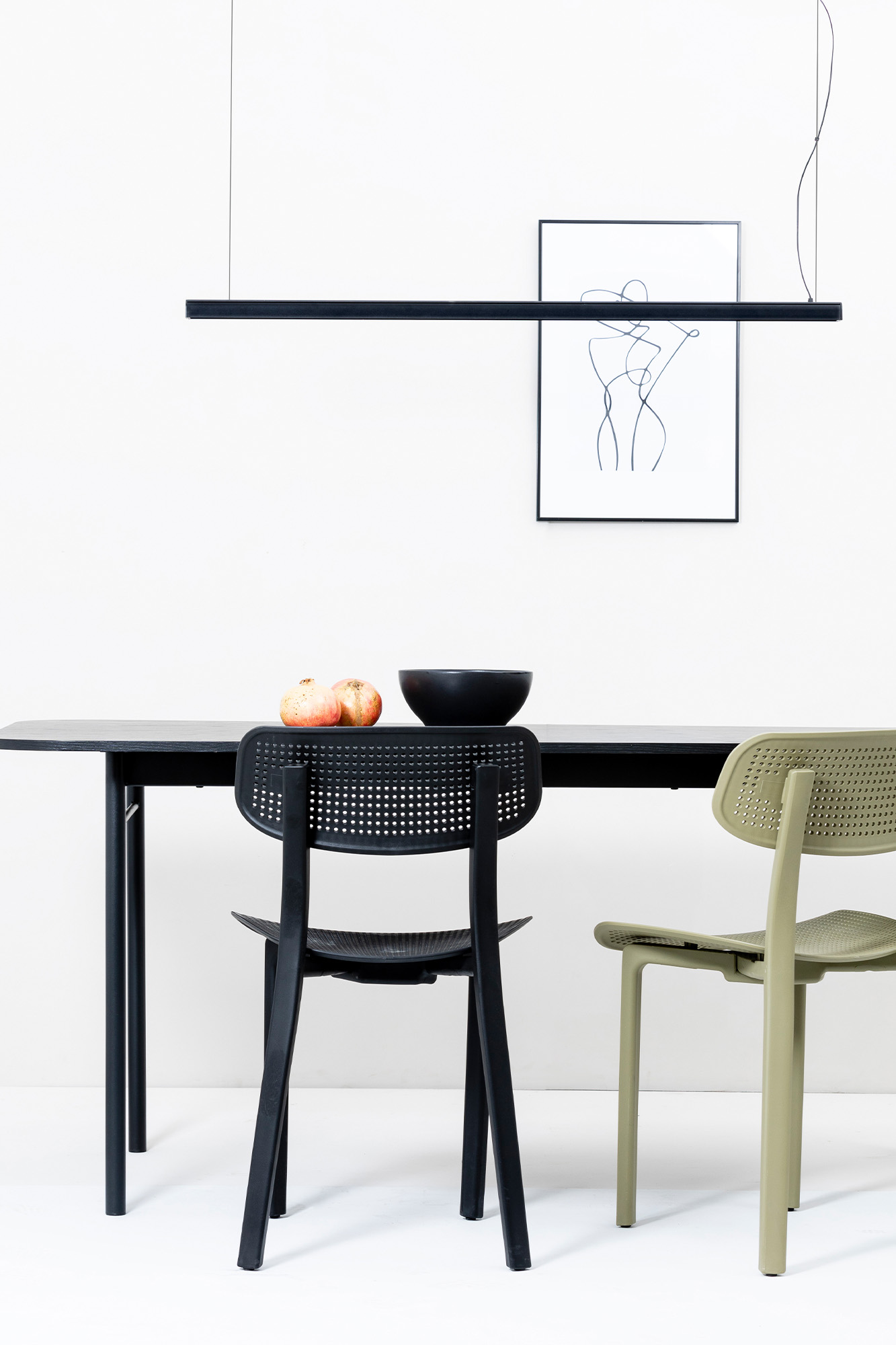 Faro VICO 1150 Schwarze Pendelleuchte mit eingebautem Deckenbaldachin - Produktbild 4