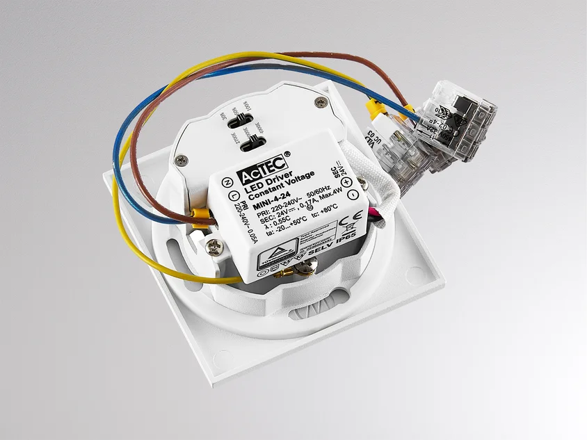 Molto Luce Wall 68R Quad (Weiß) - 6