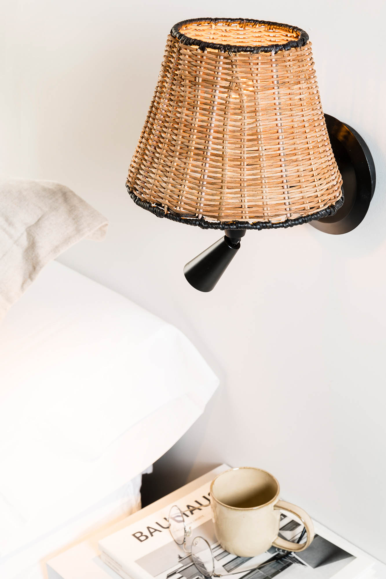 Faro SUMBA Wandleuchte schwarz/rattan mit Leser - Produktbild 3