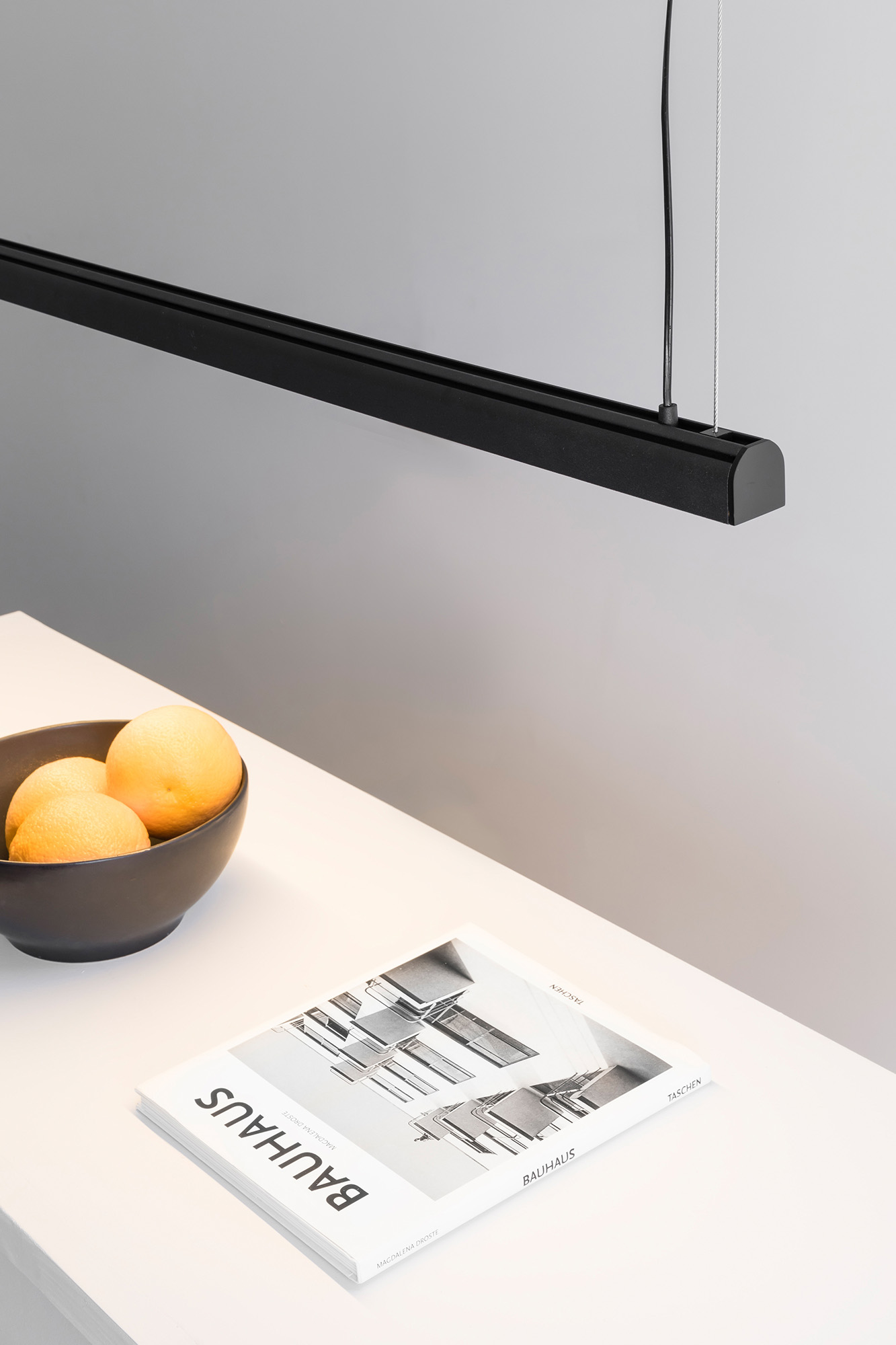 Faro VICO 1150 Schwarze Pendelleuchte mit eingebautem Deckenbaldachin - Produktbild 3