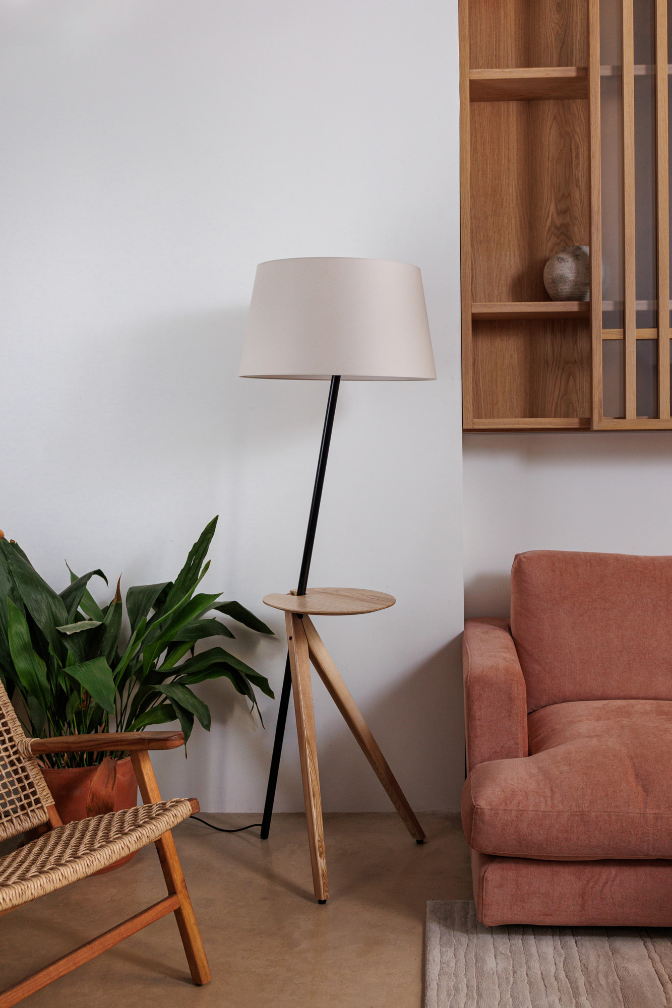 Faro TREEWOOD TRAY Wohnzimmer-Stehlampe Esche - Produktbild 3