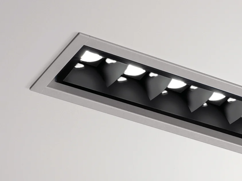 Molto Luce RIDE LENS R (aluminium eloxiert/schwarz) Molto Luce RIDE LENS R (aluminium eloxiert/schwarz) - 1