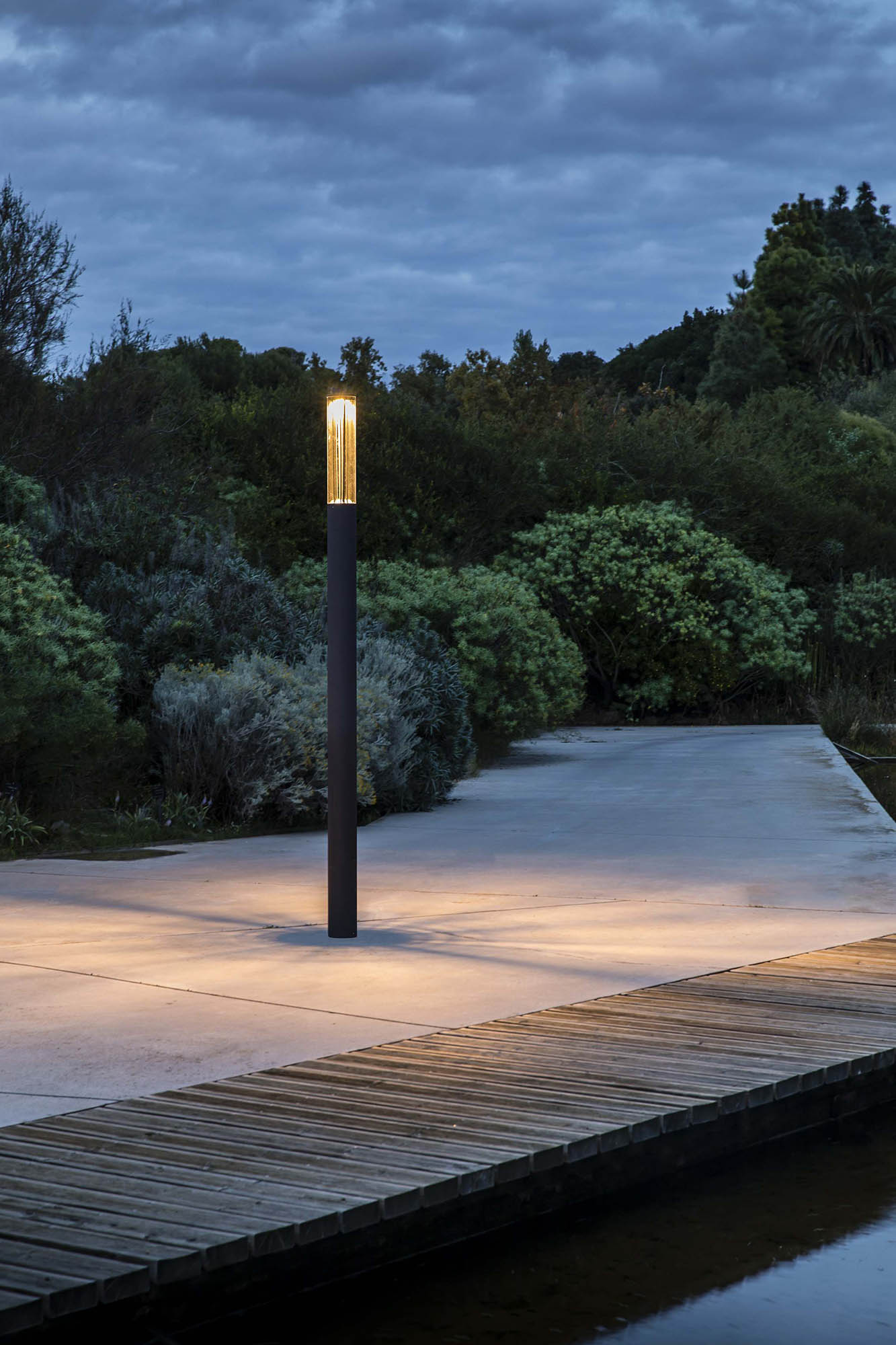 Faro SCREEN 3100 Dunkelgraue Straßenlampe 2700K 360º. - Produktbild 4
