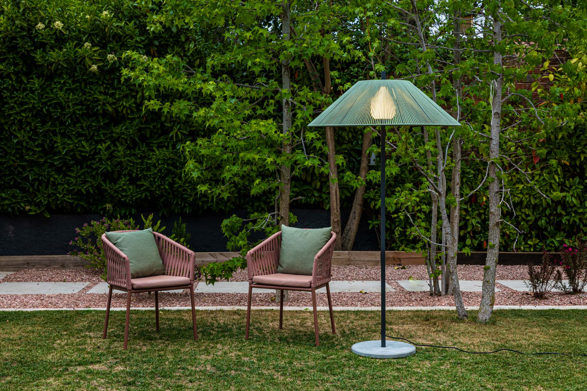 Faro SAIGON OUT olivgrüne Stehlampe 2M C100 - Produktbild 3