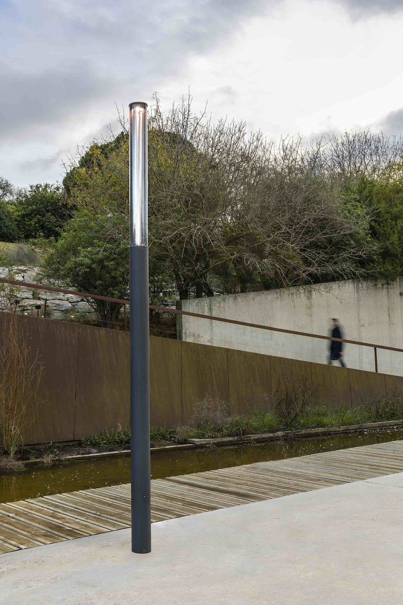 Faro SCREEN 3700 Dunkelgraue Straßenlampe 2700K 360º. - Produktbild 3